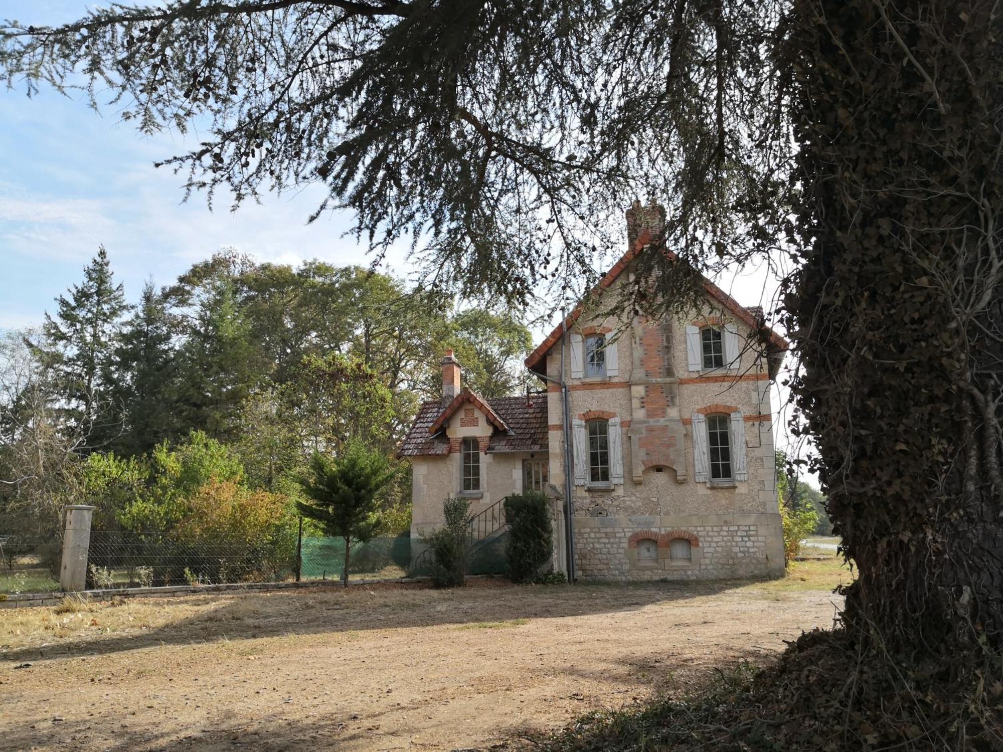 Maison La Demi-Lune Boulleret Екстериор снимка